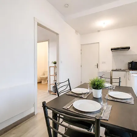 Charmant Appartement Savignac-les-Églises